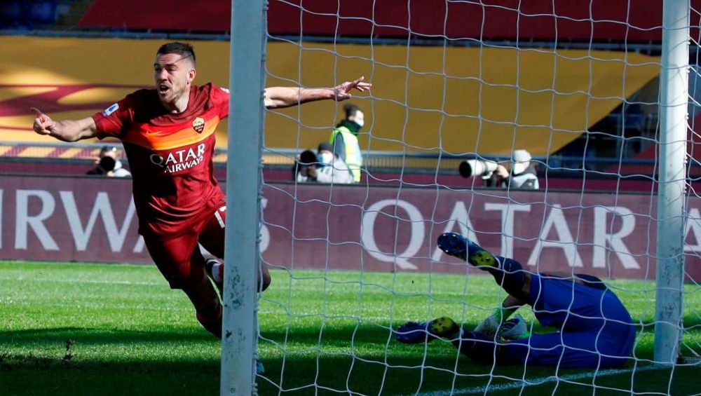 Veretout en festejo con la Roma