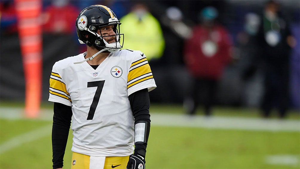 Ben Roethlisberger en un partido con Steelers 