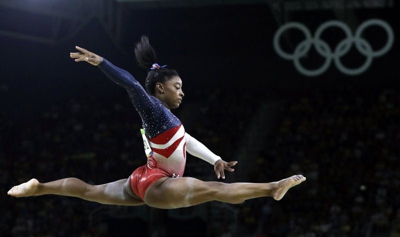 Simone Biles con la Selección de Gimnasia de Estados Unidos