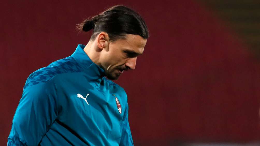 Zlatan en partido con Milán