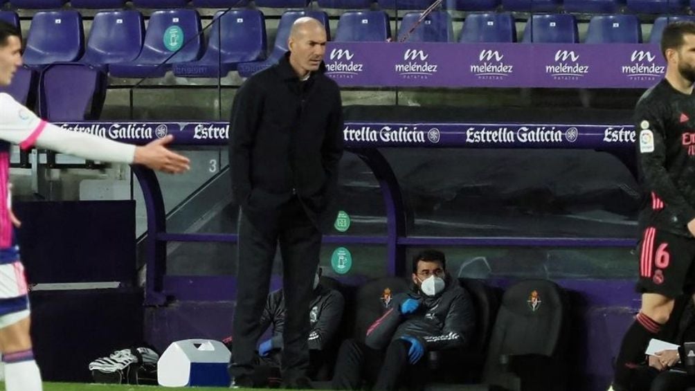 Zidane en el partido vs Valladolid 