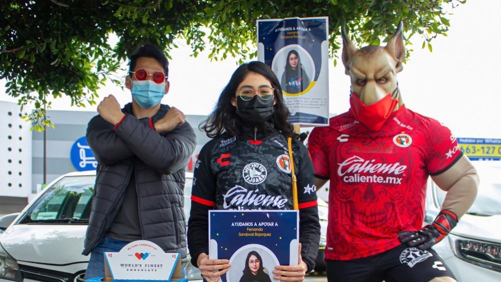 La mascota de Xolos apoyó a Fernanda