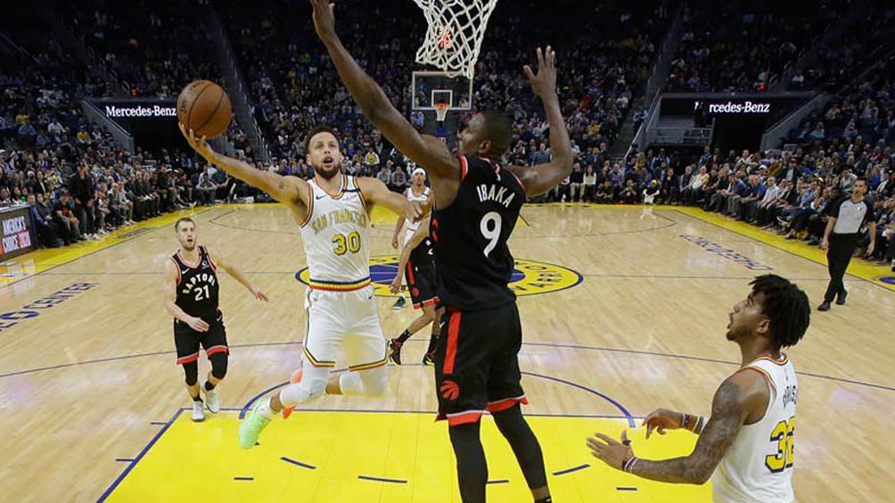 Stephen Curry, en el juego entre Raptors y Golden State 