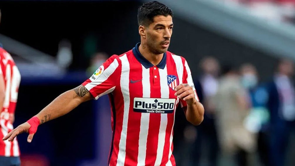 Luis Suárez durante un duelo con el Atlético de Madrid 