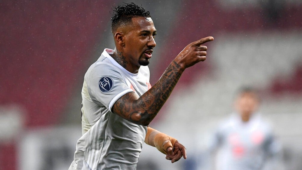 Jerome Boateng durante un partido con el Bayern Munich