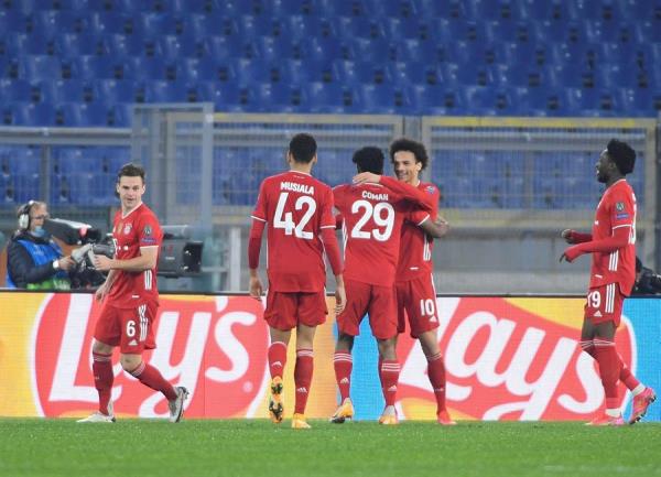 Jugadores del Bayern celebran goleada frente a Lazio