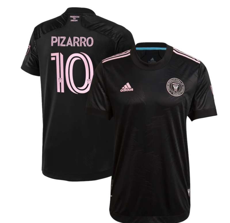 Rodolfo Pizarro playera