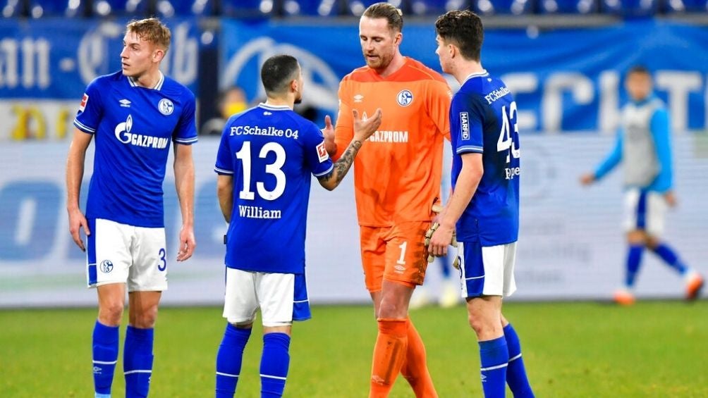 Schalke está con un pie en la Segunda División