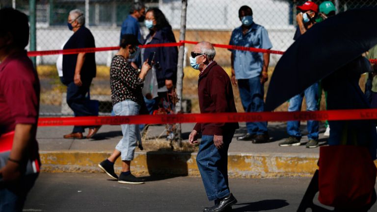 Habitantes de la CDMX durante la contingencia por el Covid-19