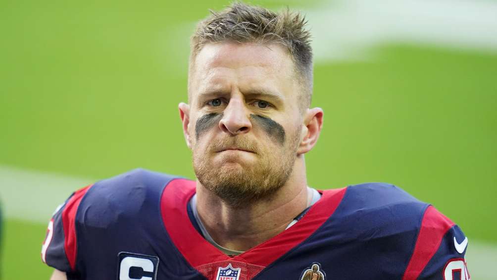 JJ Watt previo a un partido de la NFL