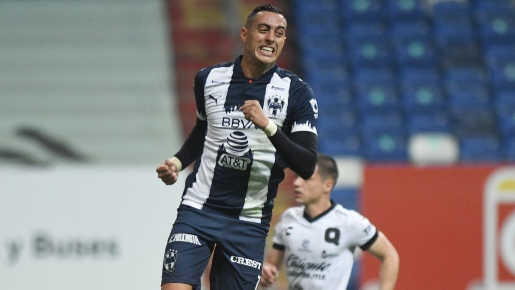 Funes Mori festejando un gol a favor con Rayados