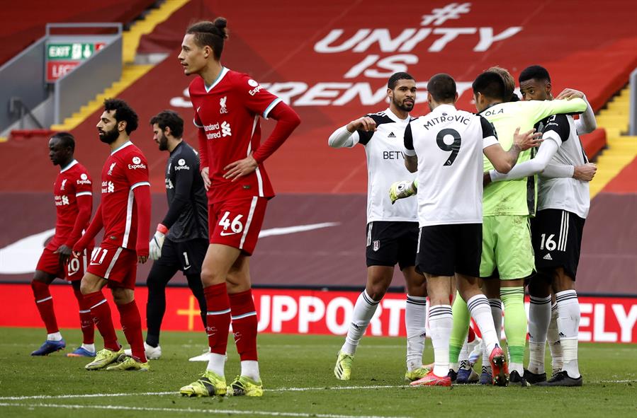 Fulham venció 0-1 a Liverpool