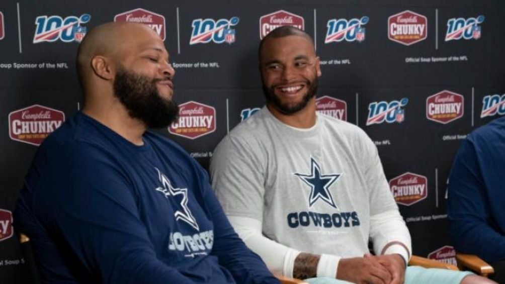 Tad y Dak Prescott en un evento 