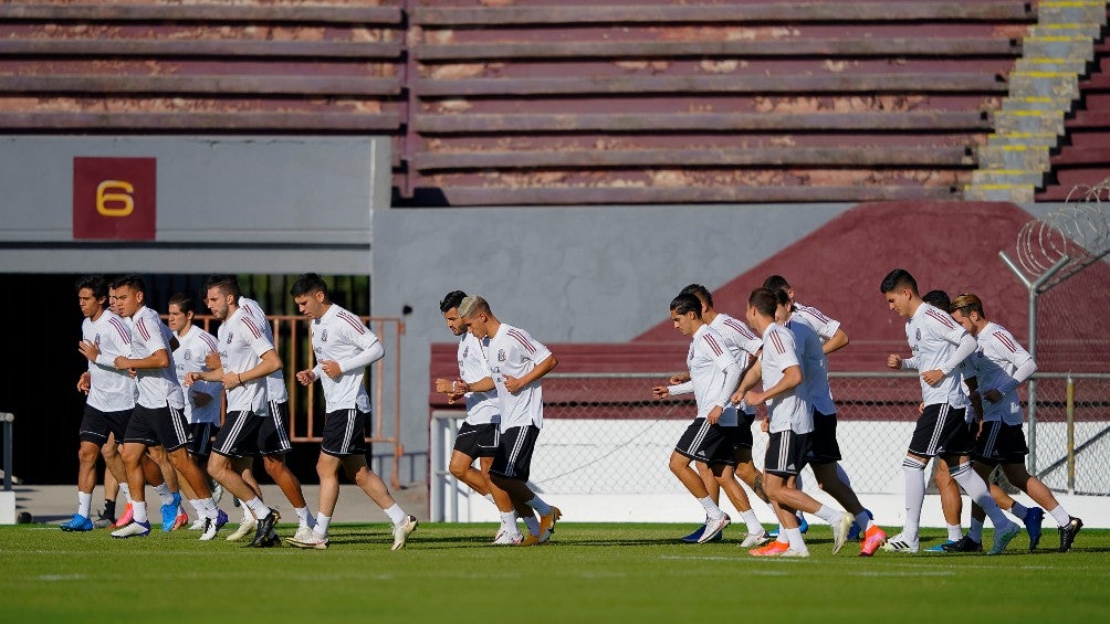 Entrenamiento del Tri Preolímpico