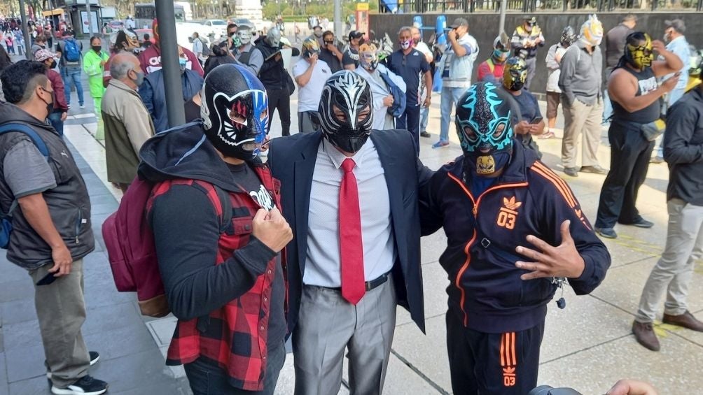 Luchadores en el Centro Histórico 