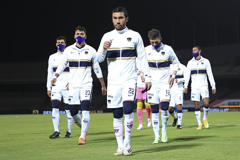 Jugadores de Pumas previo a un duelo en CU