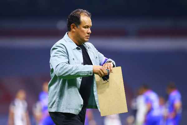 Juan Reynoso, técnico de Cruz Azul