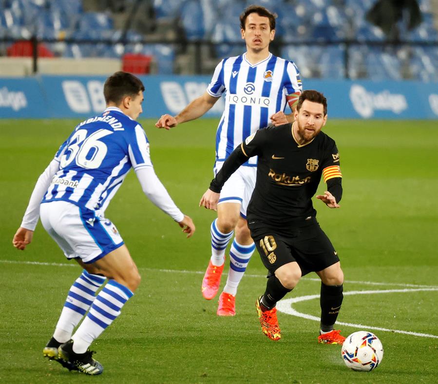 Messi jugando ante la Real Sociedad