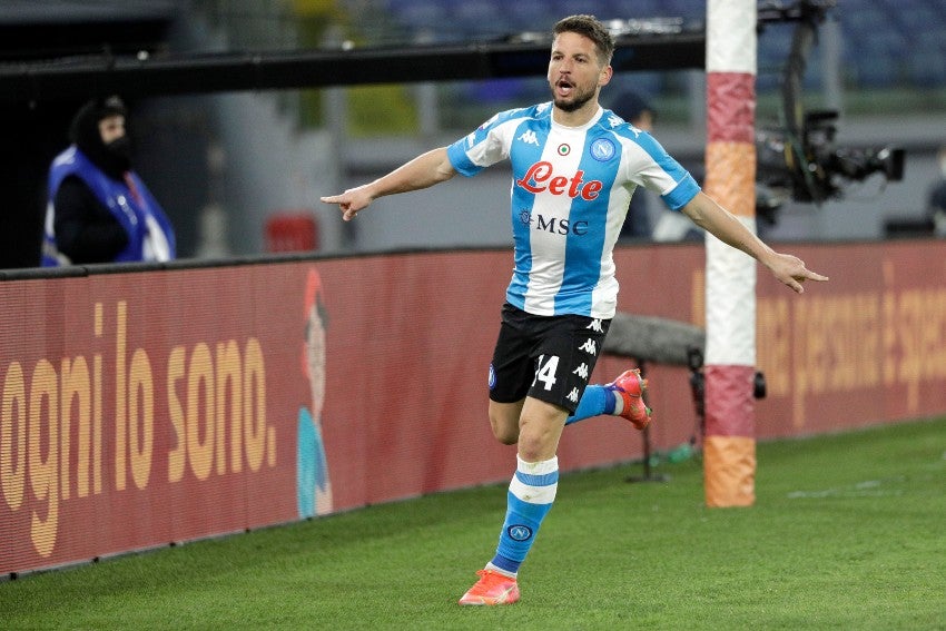 Mertens tras anotar un gol a favor del Napoli