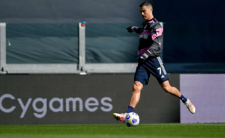 Cristiano Ronaldo en partido con Juventus