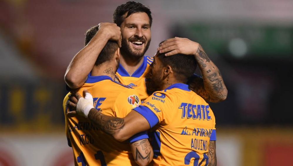 Gignac en festejo con Tigres