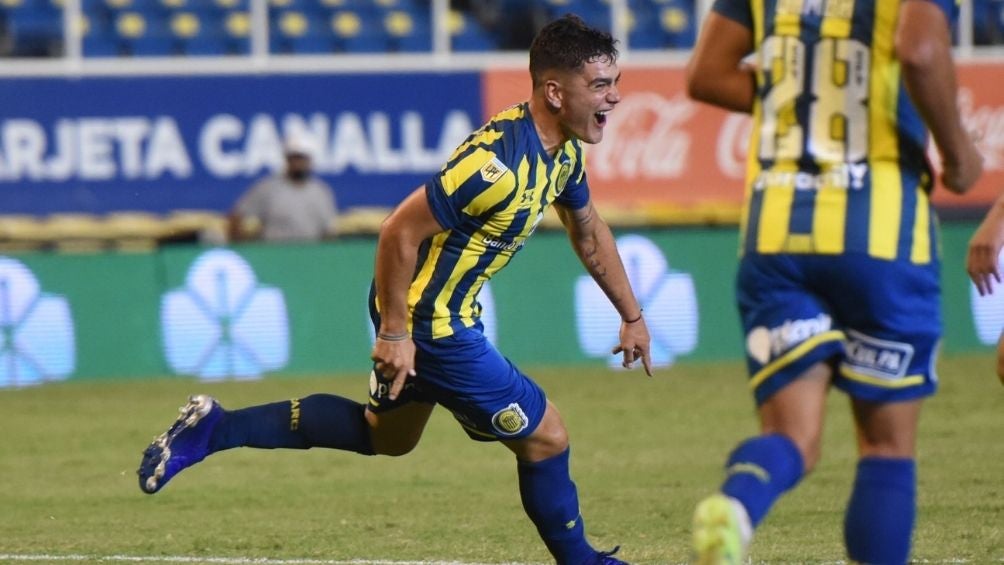 Martínez Dupuy en partido con Rosario Central