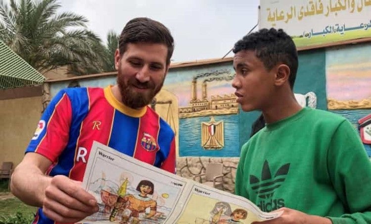 Islam Battah visitó un orfanato como el doble de Messi