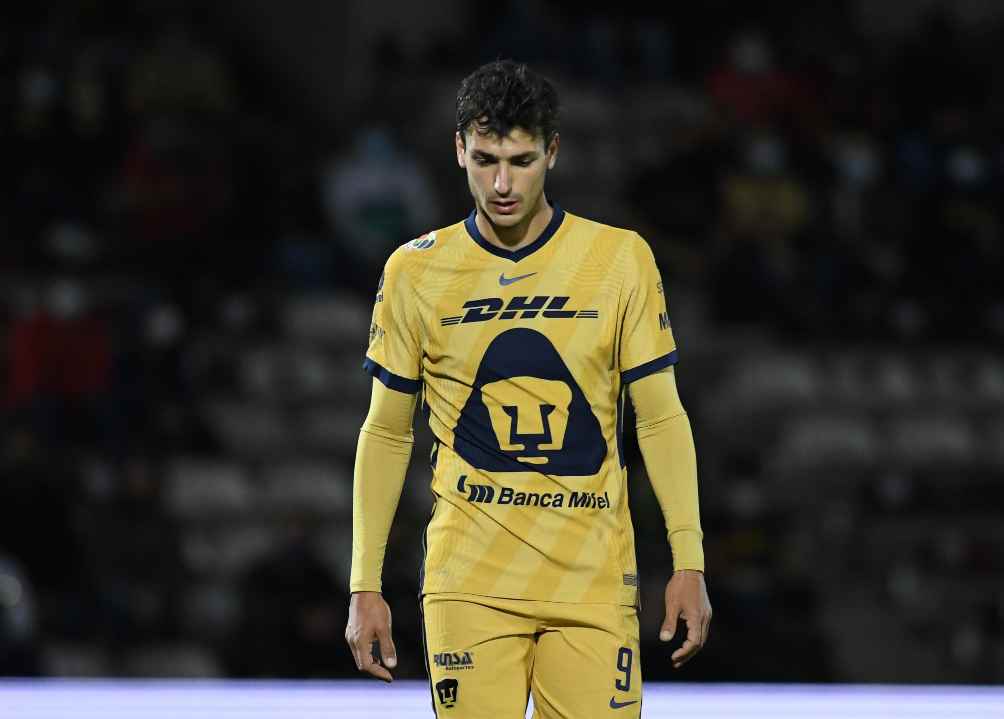 Juan Dinenno en lamento con Pumas