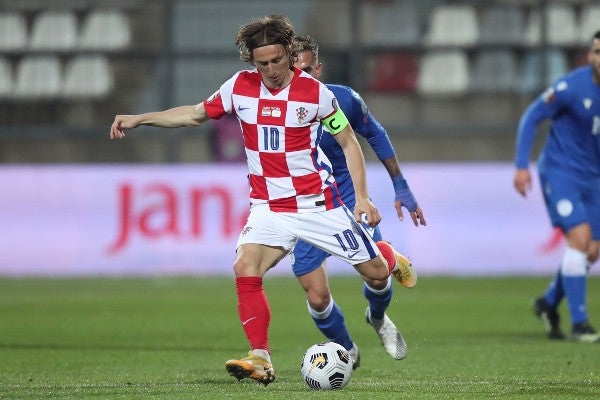 Luka Modric en acción con la Selección Croata