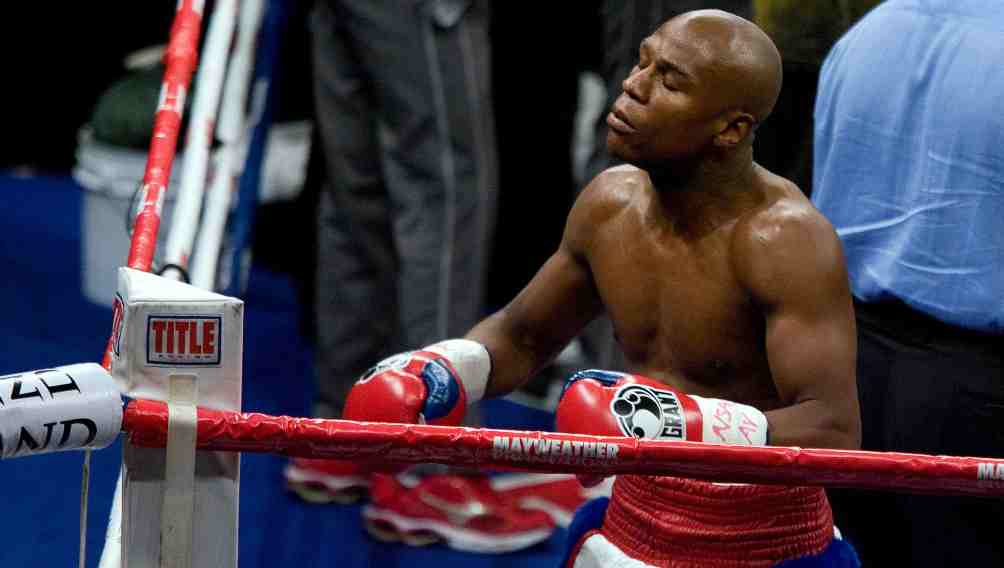 Floyd Mayweather en acción 