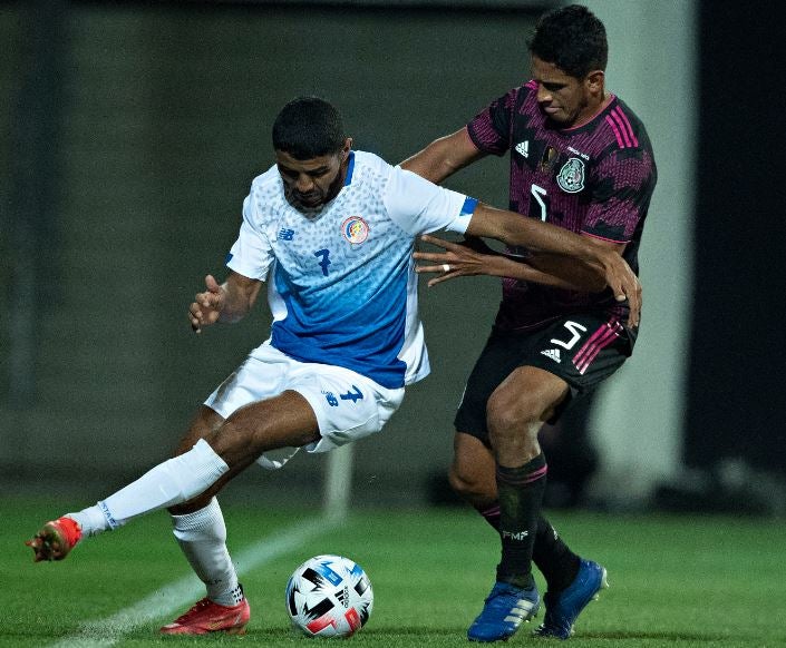 Luis Romo, en acción ante Costa Rica