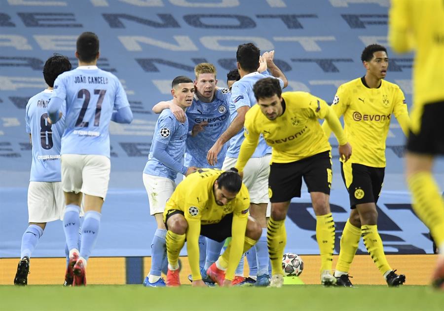 Jugadores del City, en festejo del gol