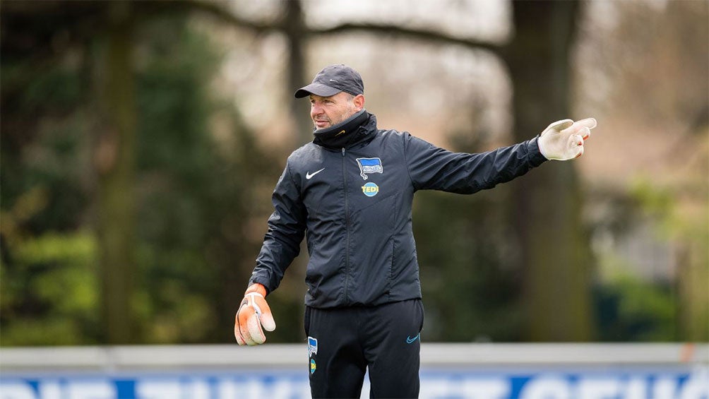  Zsolt Petry, entrenador de porteros del Hertha Berlín