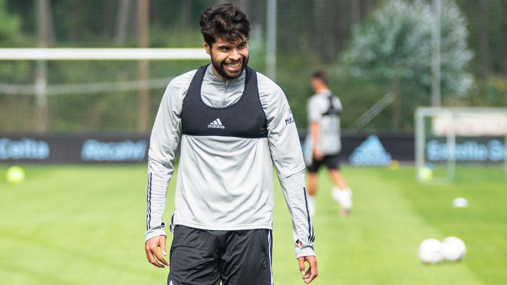 Néstor Araujo durante un entrenamiento con el Celta de Vigo 