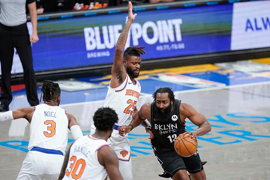 Harden, en juego ante los Knicks