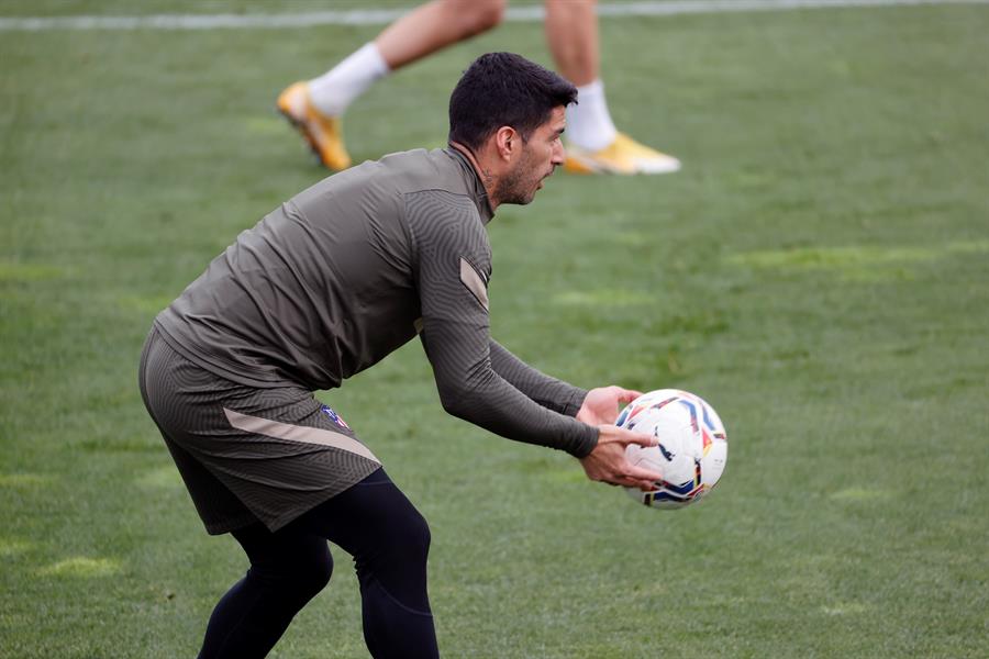 El delantero uruguayo durante un entrenamiento