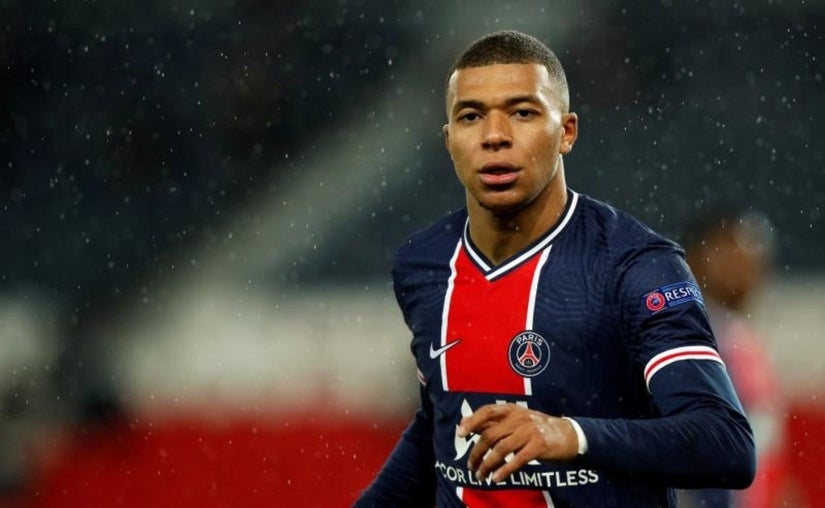 Kylian Mbappé en un partido con el París Saint-Germain