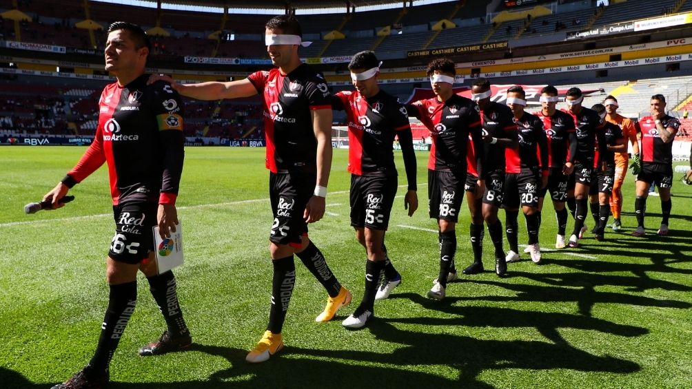 Jugadores del Atlas antes del partido 