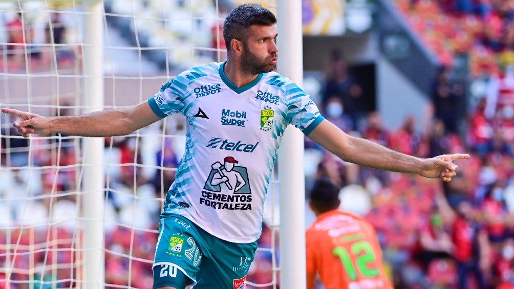 Liga MX: León derrotó al Atlas con doblete de Emmanuel Gigliotti