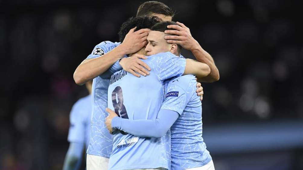 Manchester City en celebración de gol