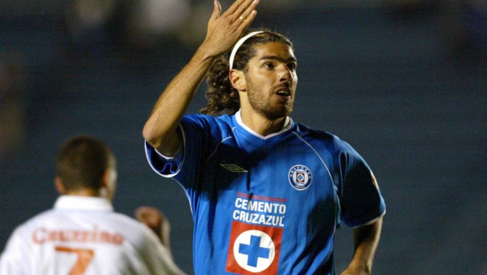 Loco Abreu como jugador de Cruz Azul