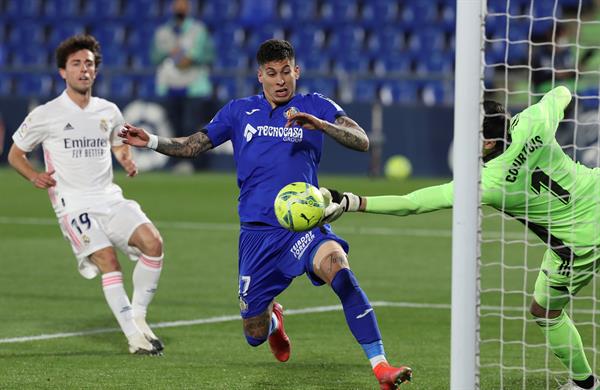 Courtois salvó al Madrid 