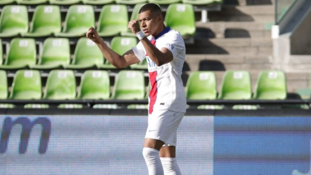 Kylian Mbappé tras anotar gol a favor del PSG