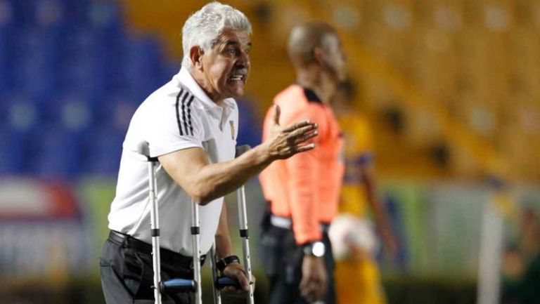 Tuca Ferretti, técnico de Tigres 