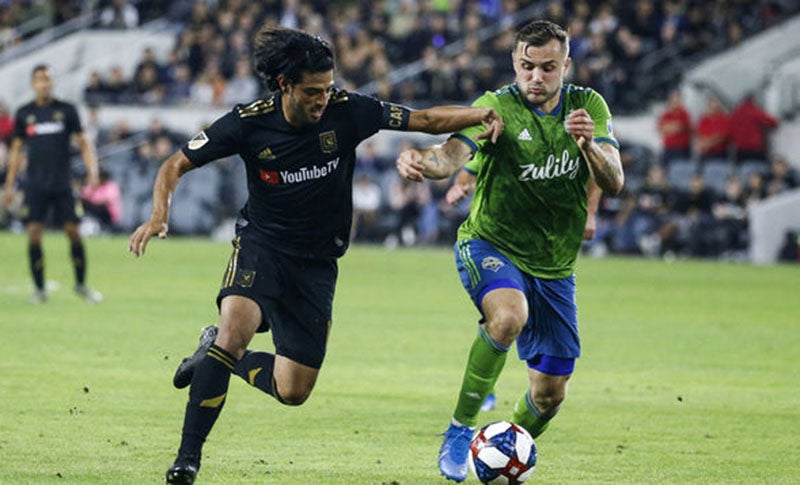 Vela en partido ante el Seattle Sounders