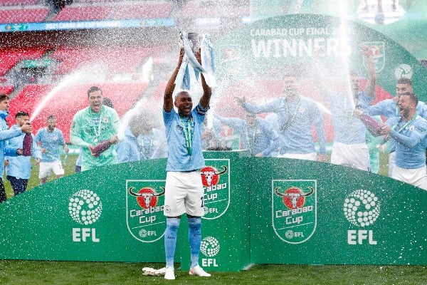 Manchester City celebra título