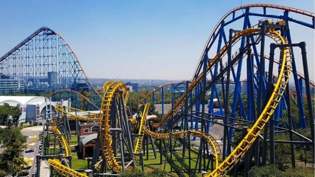 Six Flags reabrió sus puertas a pesar de estar en pandemia