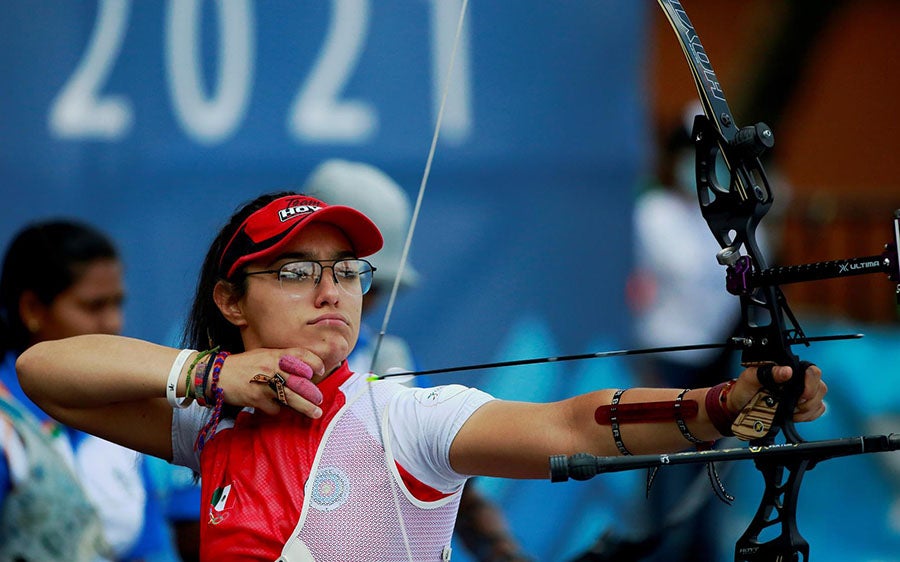 Ana Paula Vásquez en competencia 