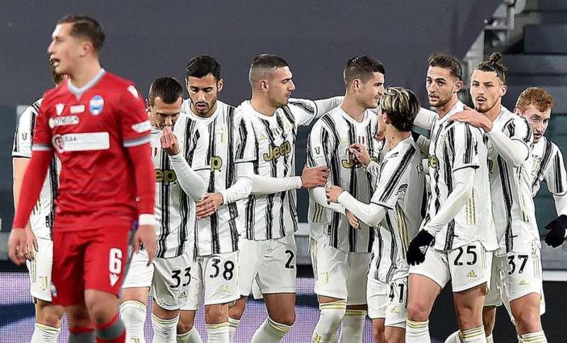 Juventus en partido contra Udinese