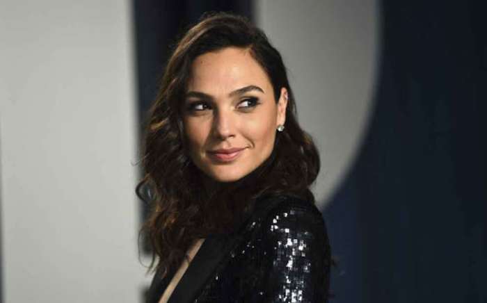 Gal Gadot en presentación